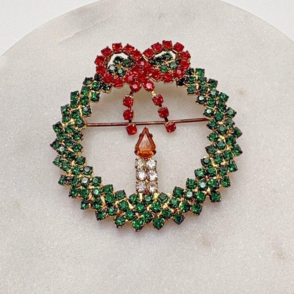 Vintage Rhinestone Wreath Brooch Pin Candle Dangle Bow Christmas